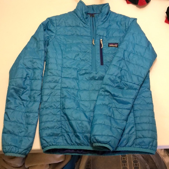 Patagonia Jackets & Blazers - Patagonia Women’s XS half-zip Blue Jacket